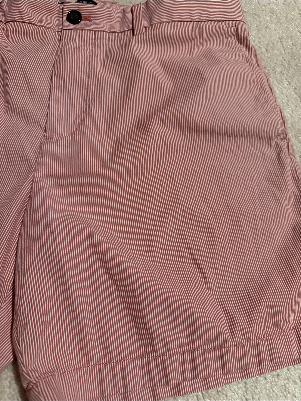 Banana Republic Men's Brick Red and White Striped Flat Front Aiden Shorts - Picture 4 of 7